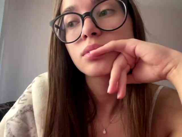 DaliaTronstad webcam