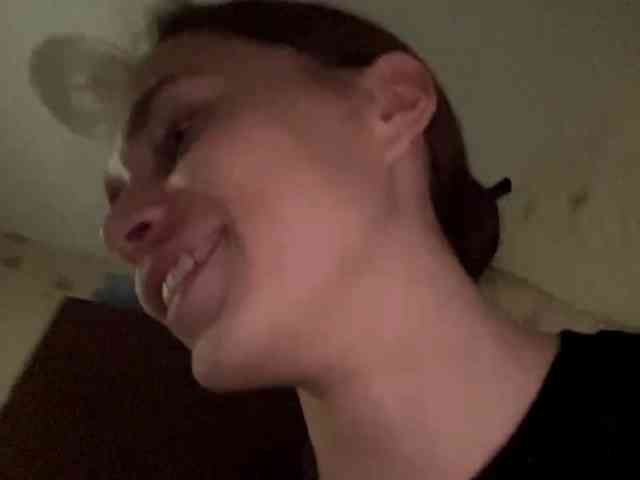 DaliaTronstad webcam