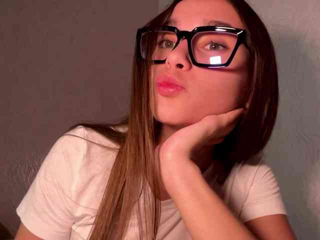 DaliaTronstad webcam