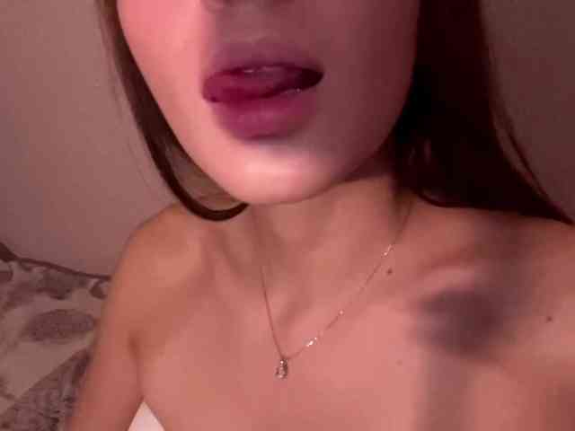 DaliaTronstad webcam