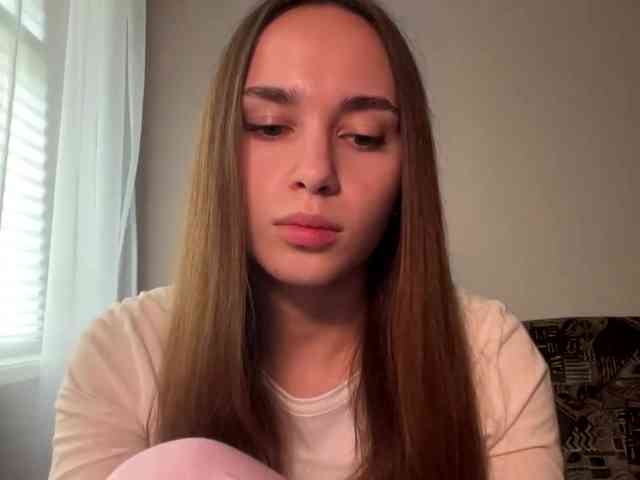 DaliaTronstad webcam