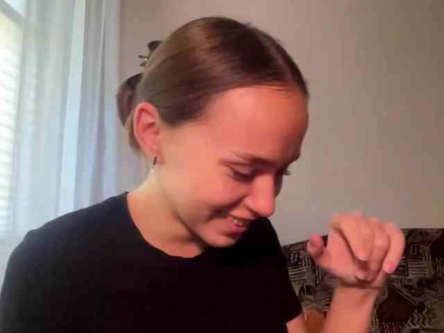 DaliaTronstad - Girl 