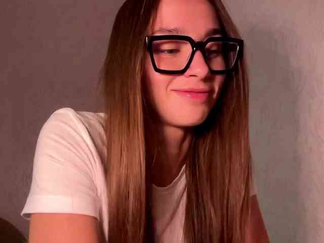 DaliaTronstad webcam
