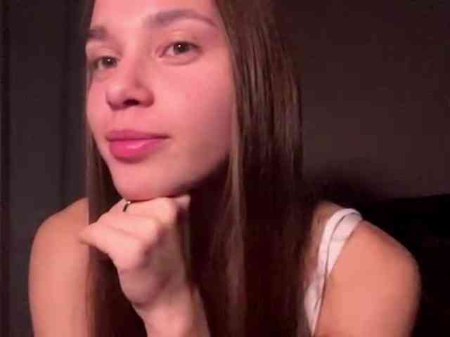 DaliaTronstad webcam