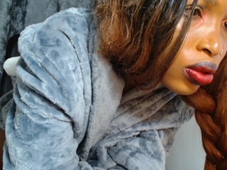 SExyNicole17