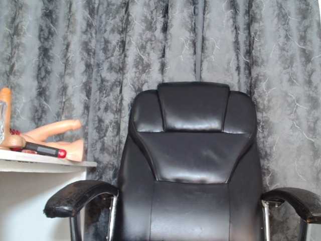 SExyNicole17