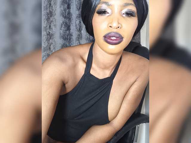 SExyNicole17