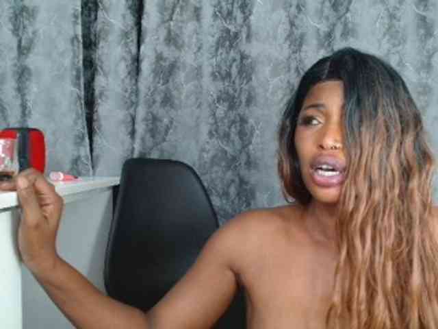 SExyNicole17
