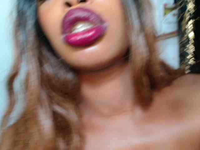 SExyNicole17