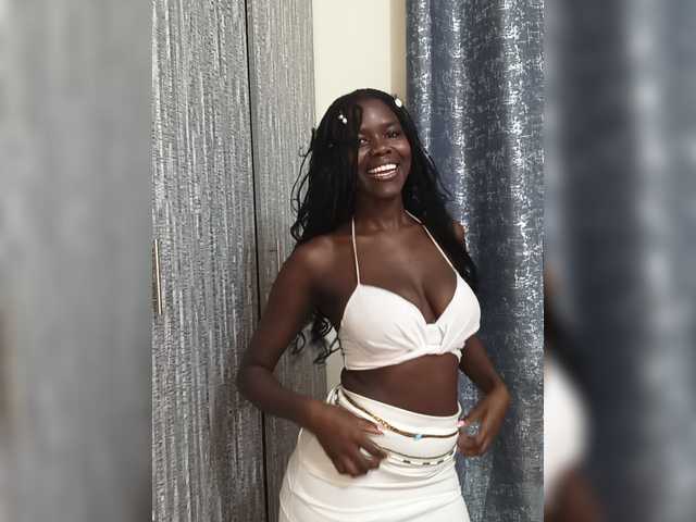 Keysha117 live cam on BongaCams