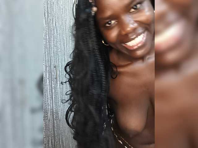 Keysha117 live cam on BongaCams