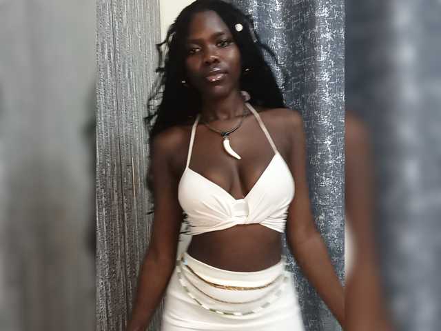 Keysha117 live cam on BongaCams