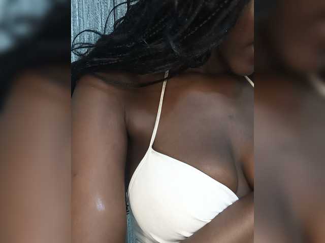 Keysha117 live cam on BongaCams