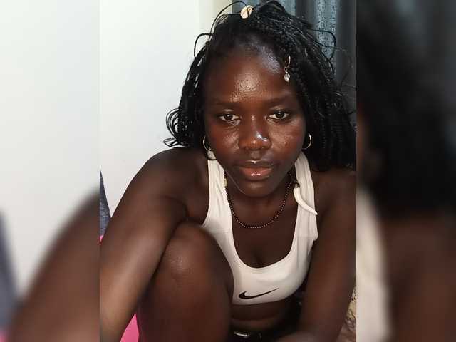 Keysha117 live cam on BongaCams