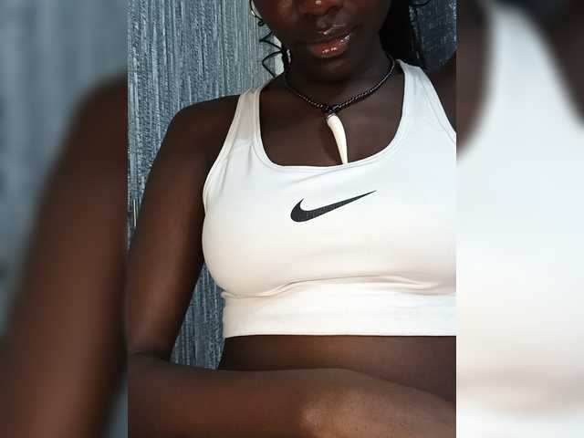 Keysha117 live cam on BongaCams