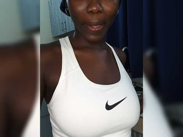 Keysha117 live cam on BongaCams