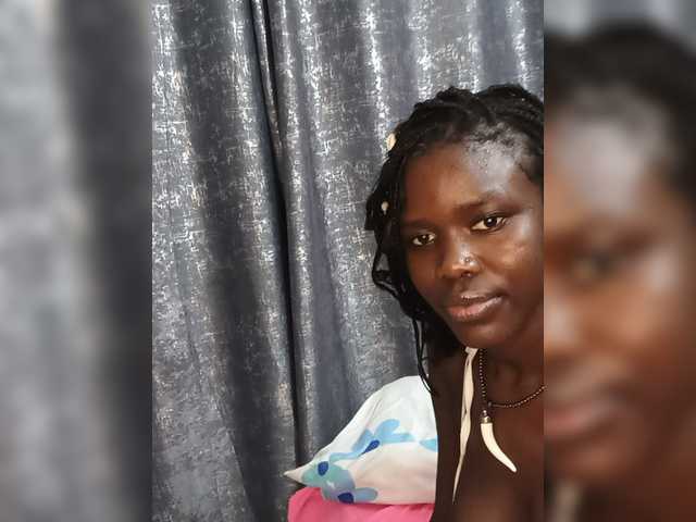 Keysha117 live cam on BongaCams