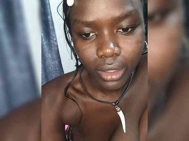 Model: Keysha117