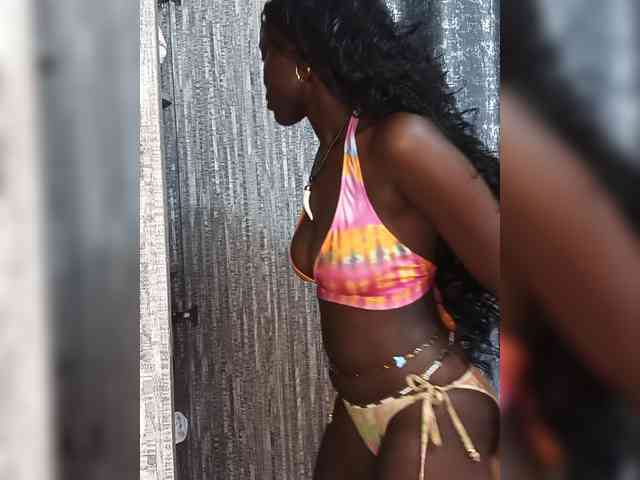 Model: Keysha117