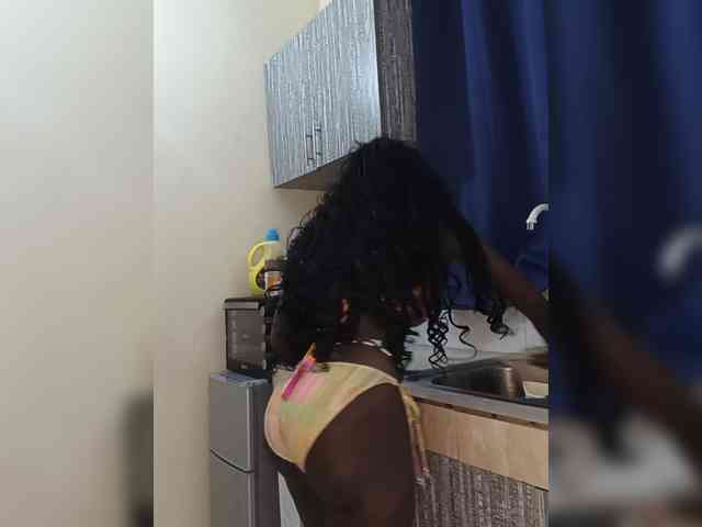 Model: Keysha117