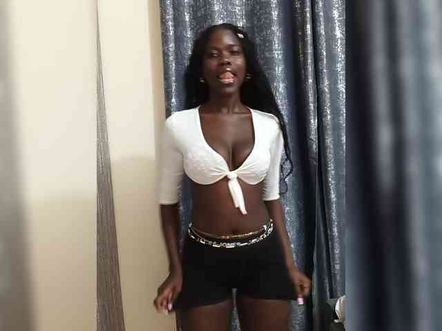 Model: Keysha117
