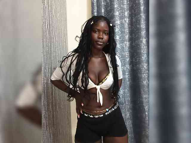 Model: Keysha117