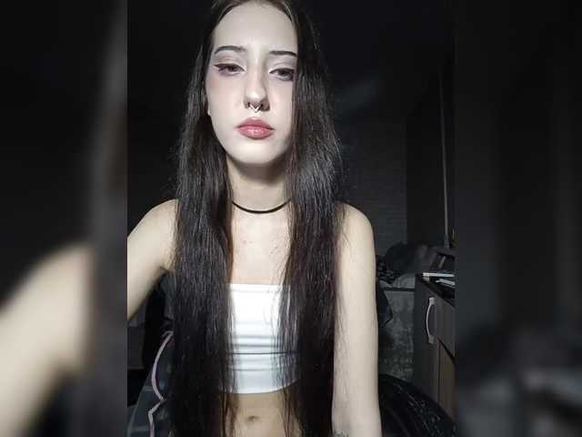 AlishaFomalgaut live cam on BongaCams
