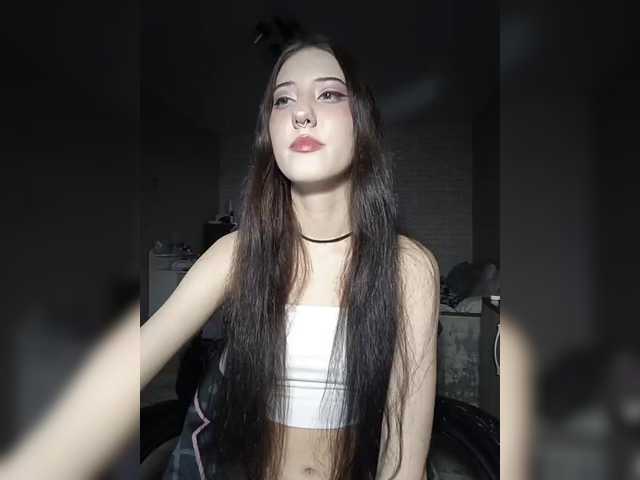 AlishaFomalgaut live cam on BongaCams
