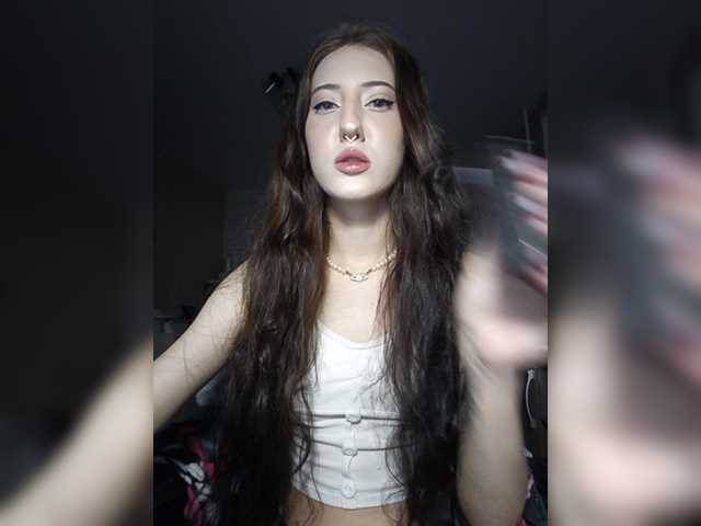 AlishaFomalgaut live cam on BongaCams