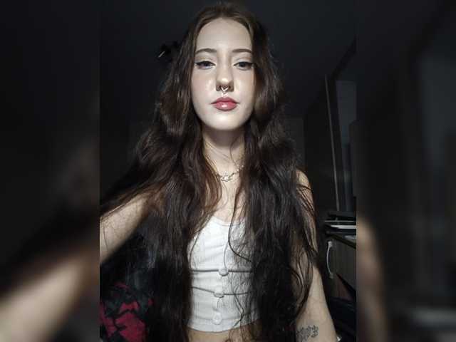 AlishaFomalgaut live cam on BongaCams