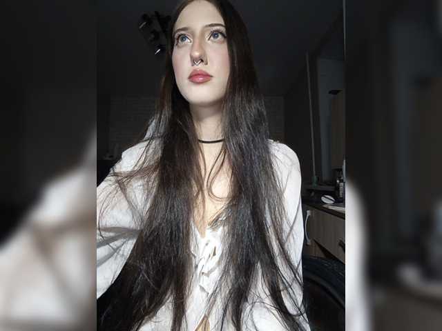 AlishaFomalgaut live cam on BongaCams