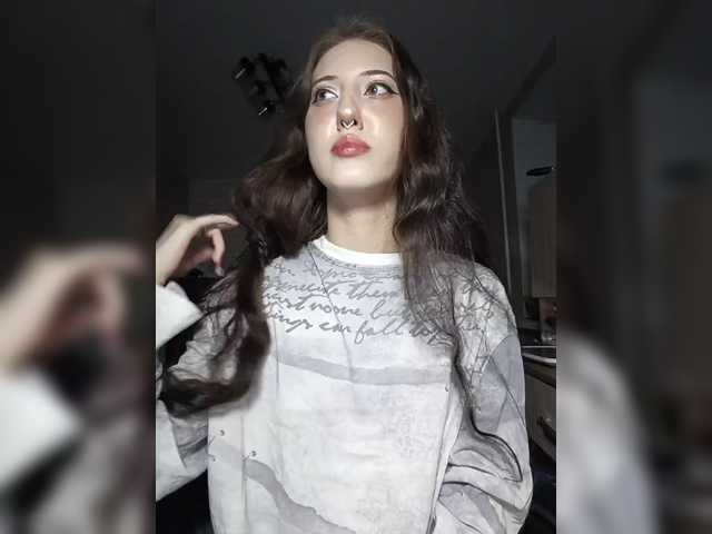 AlishaFomalgaut live cam on BongaCams
