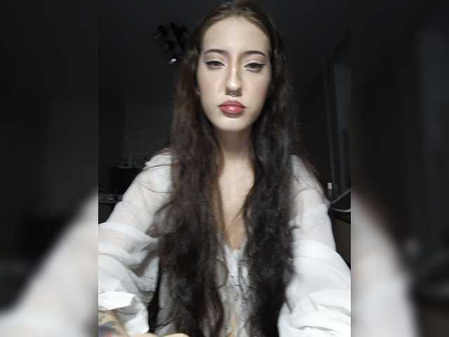 AlishaFomalgaut live cam on BongaCams
