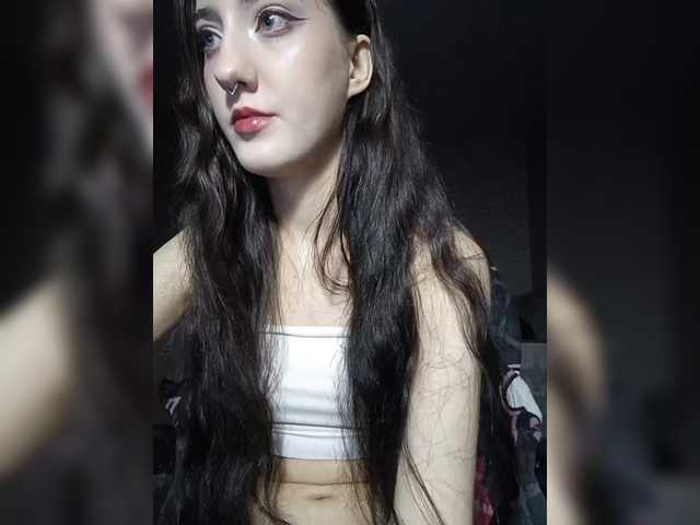 AlishaFomalgaut live cam on BongaCams