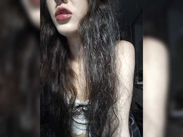 AlishaFomalgaut live cam on BongaCams