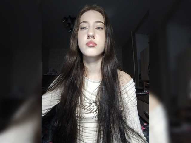 AlishaFomalgaut live cam on BongaCams