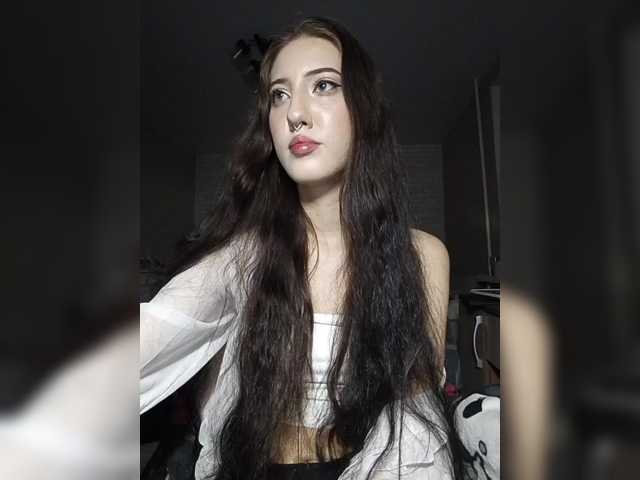 AlishaFomalgaut live cam on BongaCams