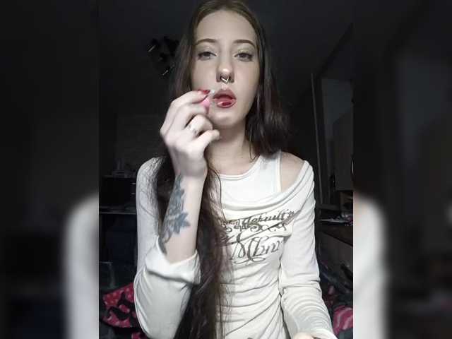 AlishaFomalgaut live cam on BongaCams
