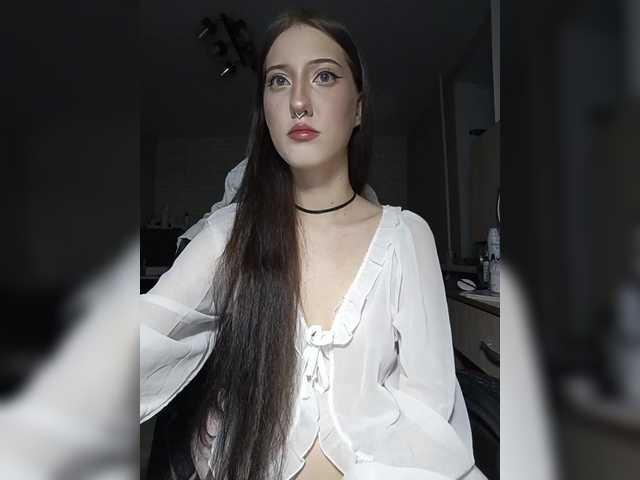 AlishaFomalgaut live cam on BongaCams