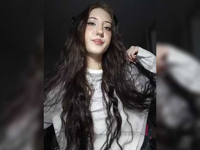 AlishaFomalgaut live cam on BongaCams