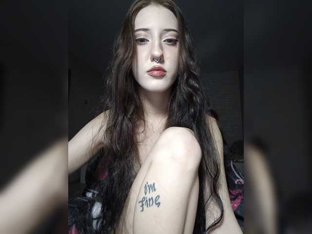 AlishaFomalgaut live cam on BongaCams