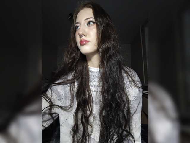 AlishaFomalgaut live cam on BongaCams