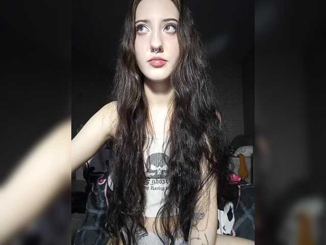 AlishaFomalgaut live cam on BongaCams