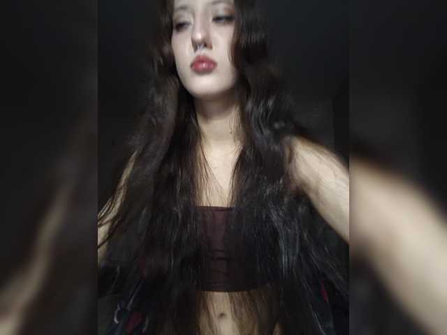 AlishaFomalgaut live cam on BongaCams