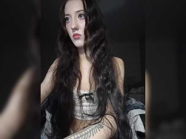 AlishaFomalgaut live cam on BongaCams