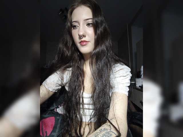 AlishaFomalgaut live cam on BongaCams