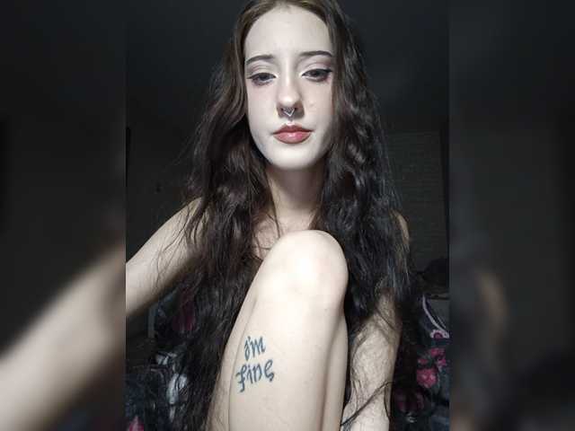 AlishaFomalgaut live cam on BongaCams