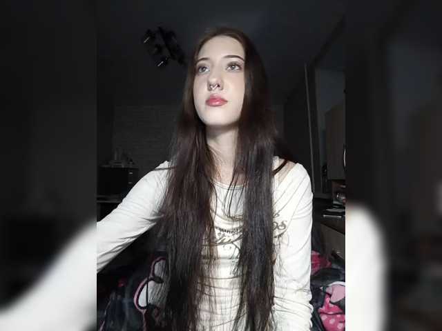 AlishaFomalgaut live cam on BongaCams