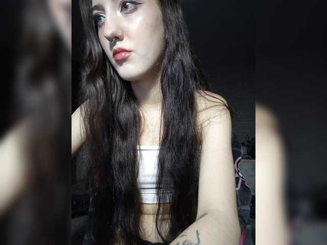 AlishaFomalgaut live cam on BongaCams
