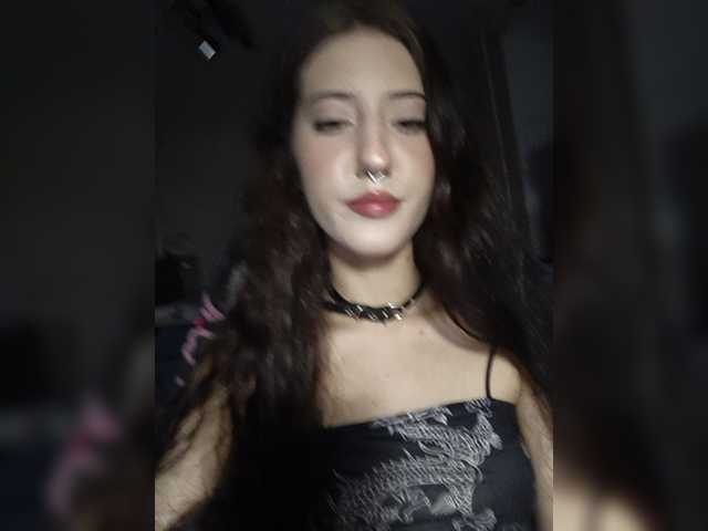 AlishaFomalgaut live cam on BongaCams